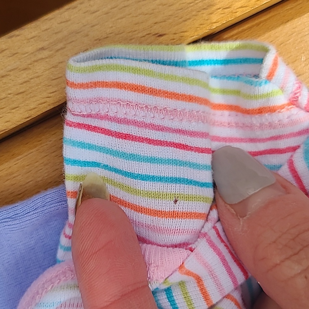 (4) Bodysuits Newborn - Picture 7 of 7